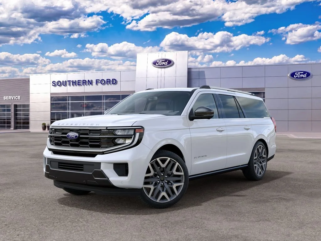 New 2027 Star White Metallic Tri-Coat Ford Platinum image 2