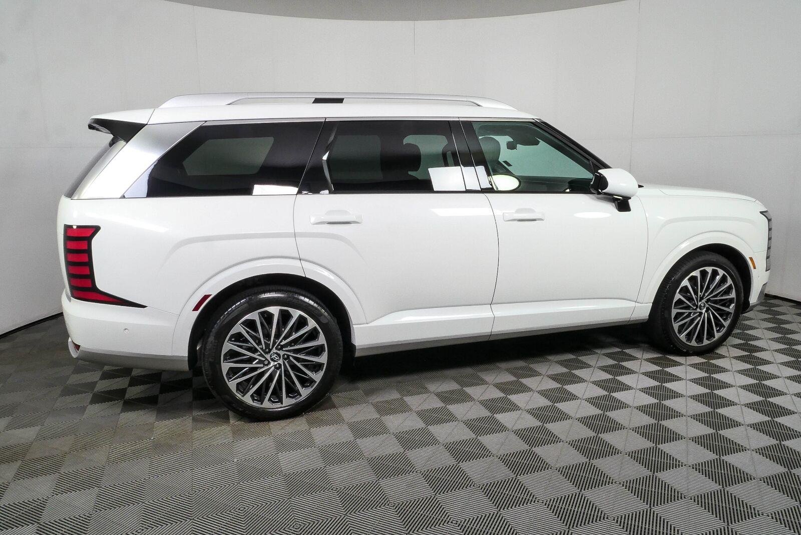 Certified Used 2026 Creamy White Pearl Hyundai Calligraphy image 36