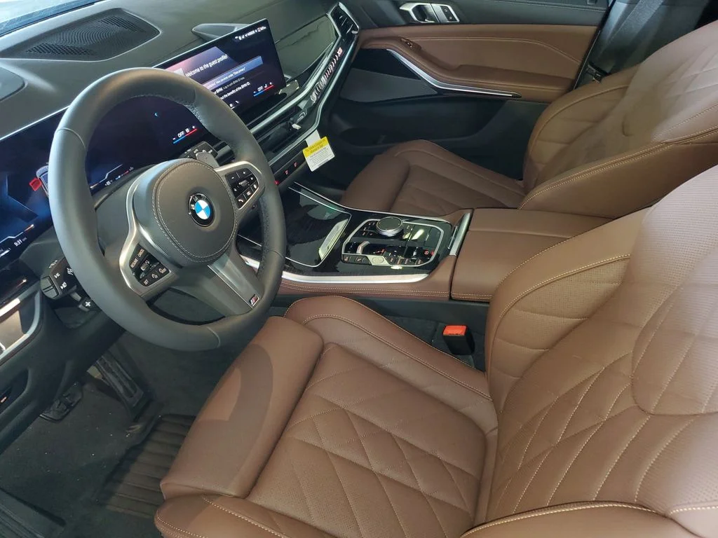 New 2026 Brooklyn Grey Metallic BMW sDrive40i image 15