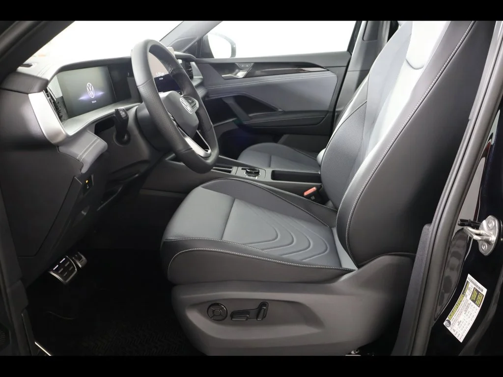 New 2026 Black Volkswagen 2.0T SE R-Line Black image 14
