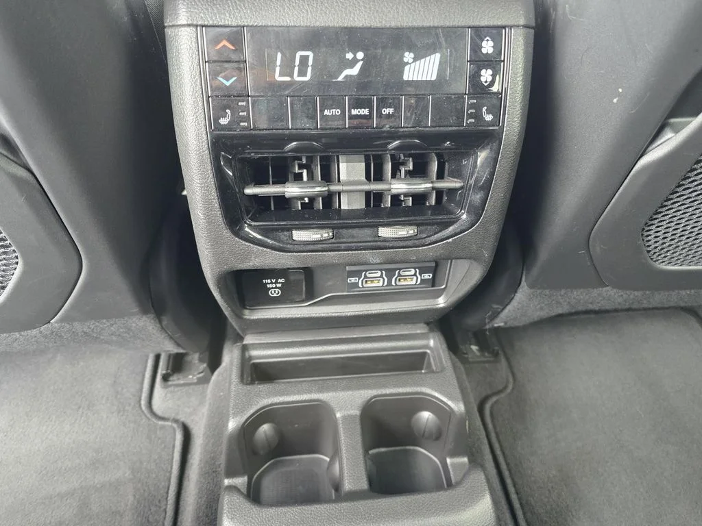 Used 2021 Red Jeep Limited 4x4 image 13