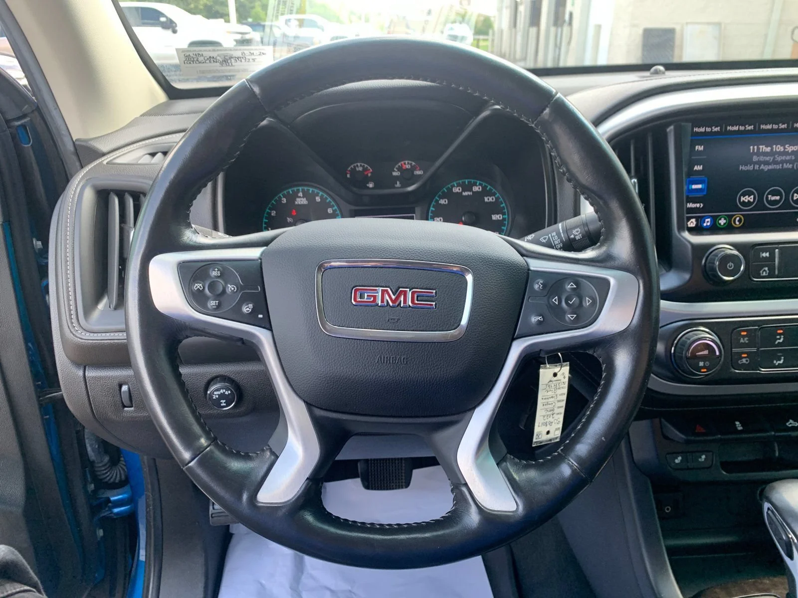 Used 2022 DYNAMIC BLUE METALLIC GMC 4WD Elevation image 25
