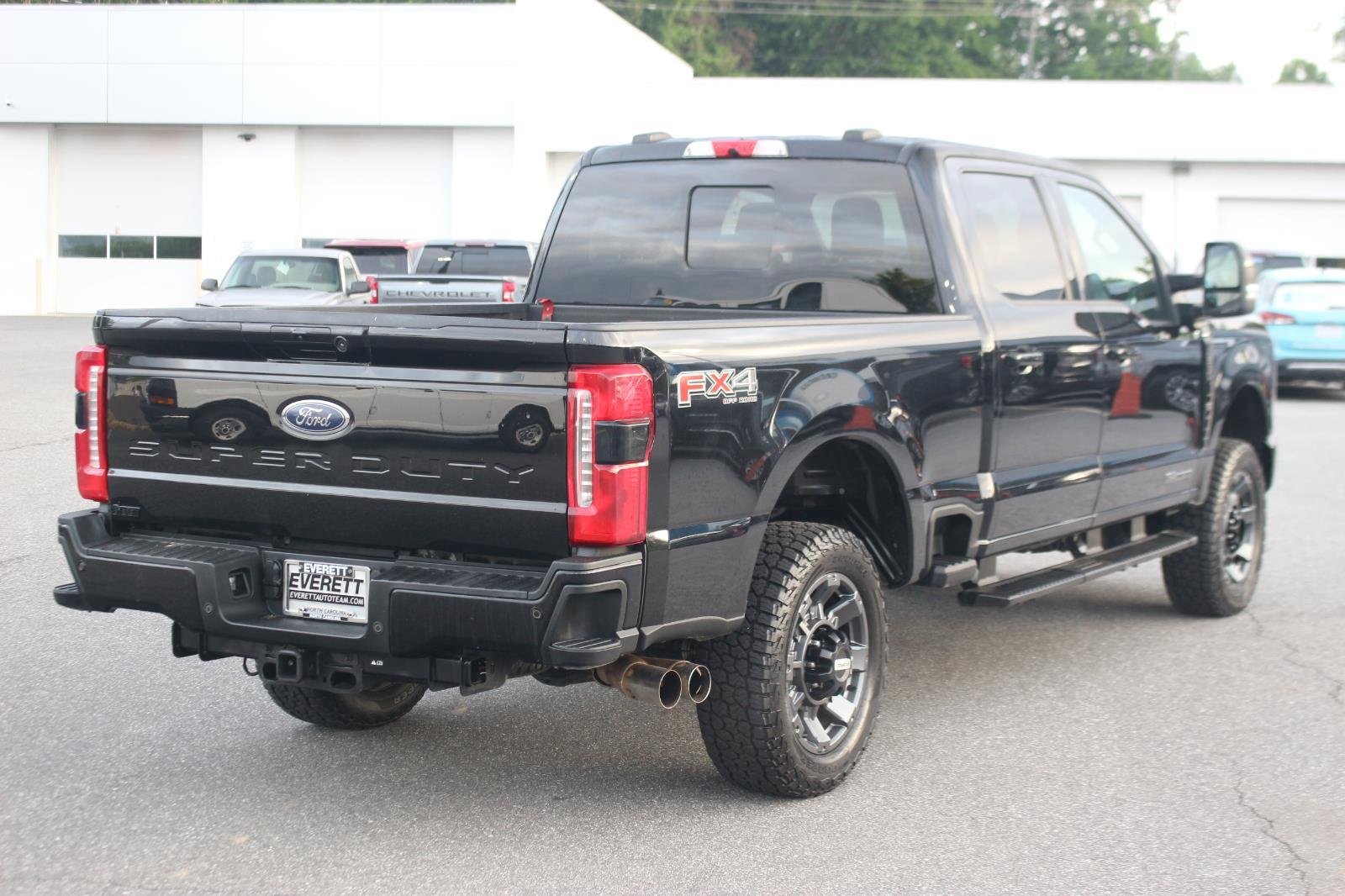 Used 2023 Black Ford XL image 7