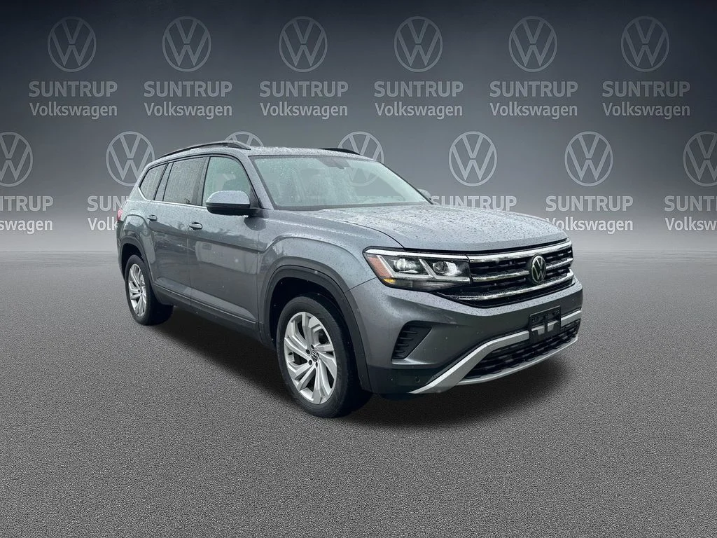 Used 2023 Gray Volkswagen 2.0T SE w/Technology image 38