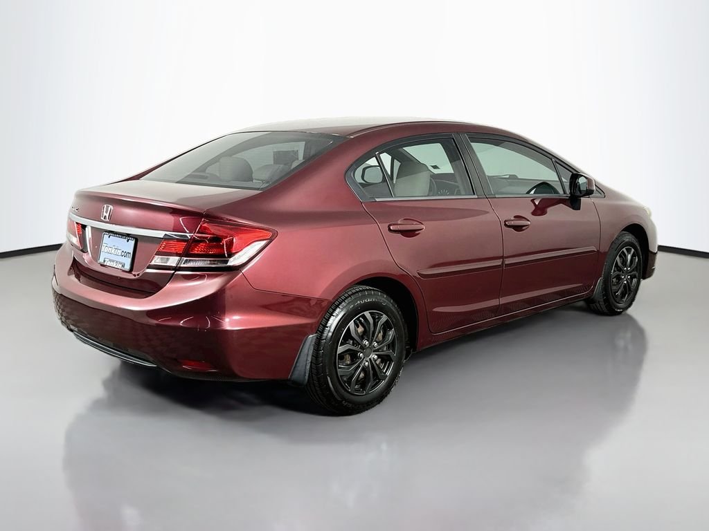 Used 2013  Honda LX image 8