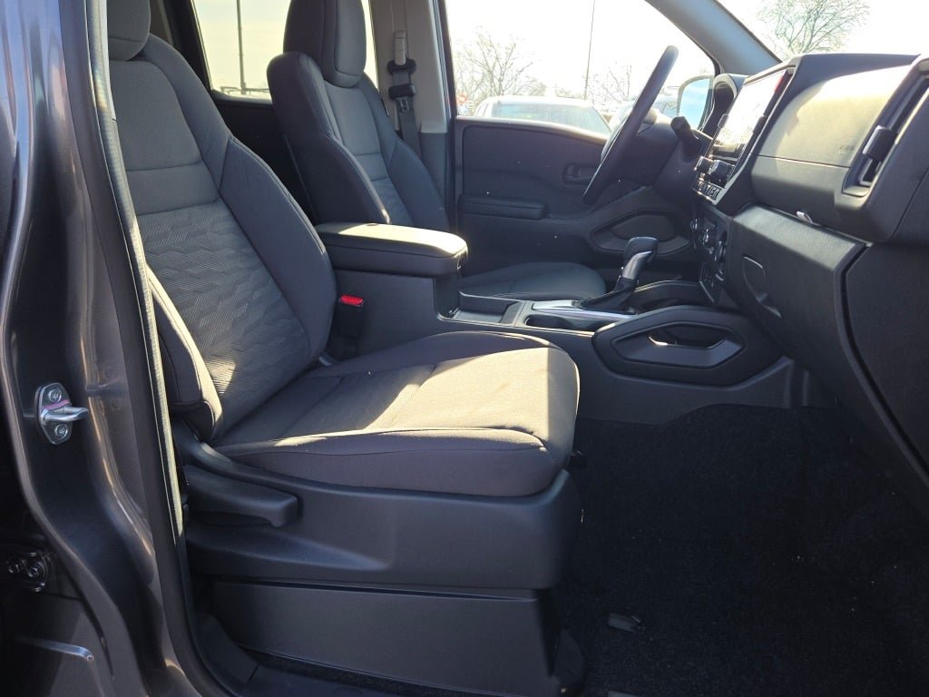 New 2026 Gray Nissan S image 5
