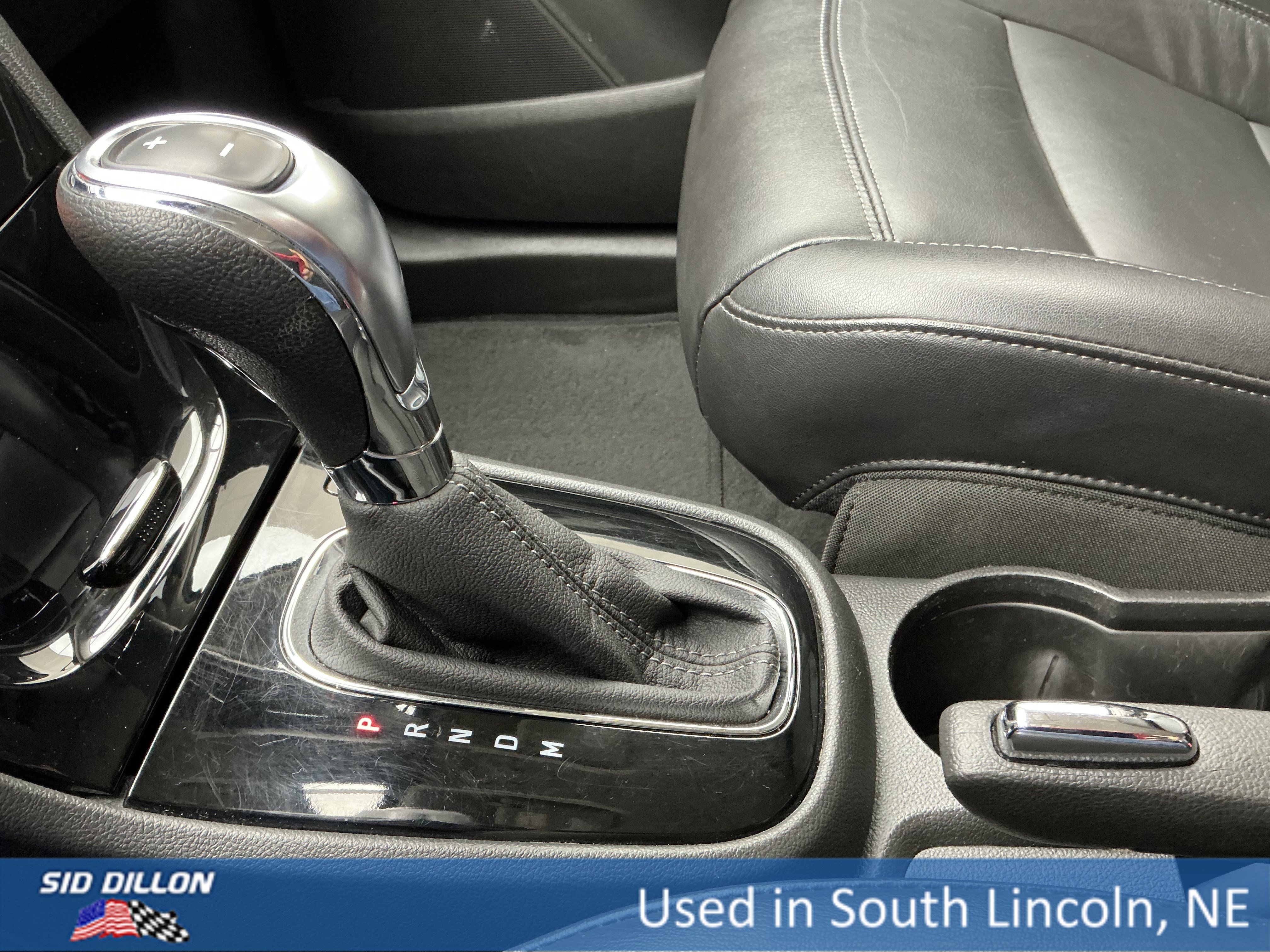 Used 2019 Winterberry Red Metallic Buick Essence image 13