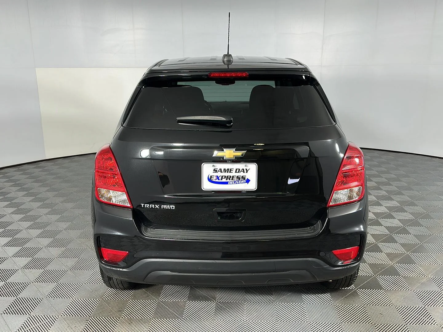 Used 2020 Mosaic Black Metallic Chevrolet LS image 7