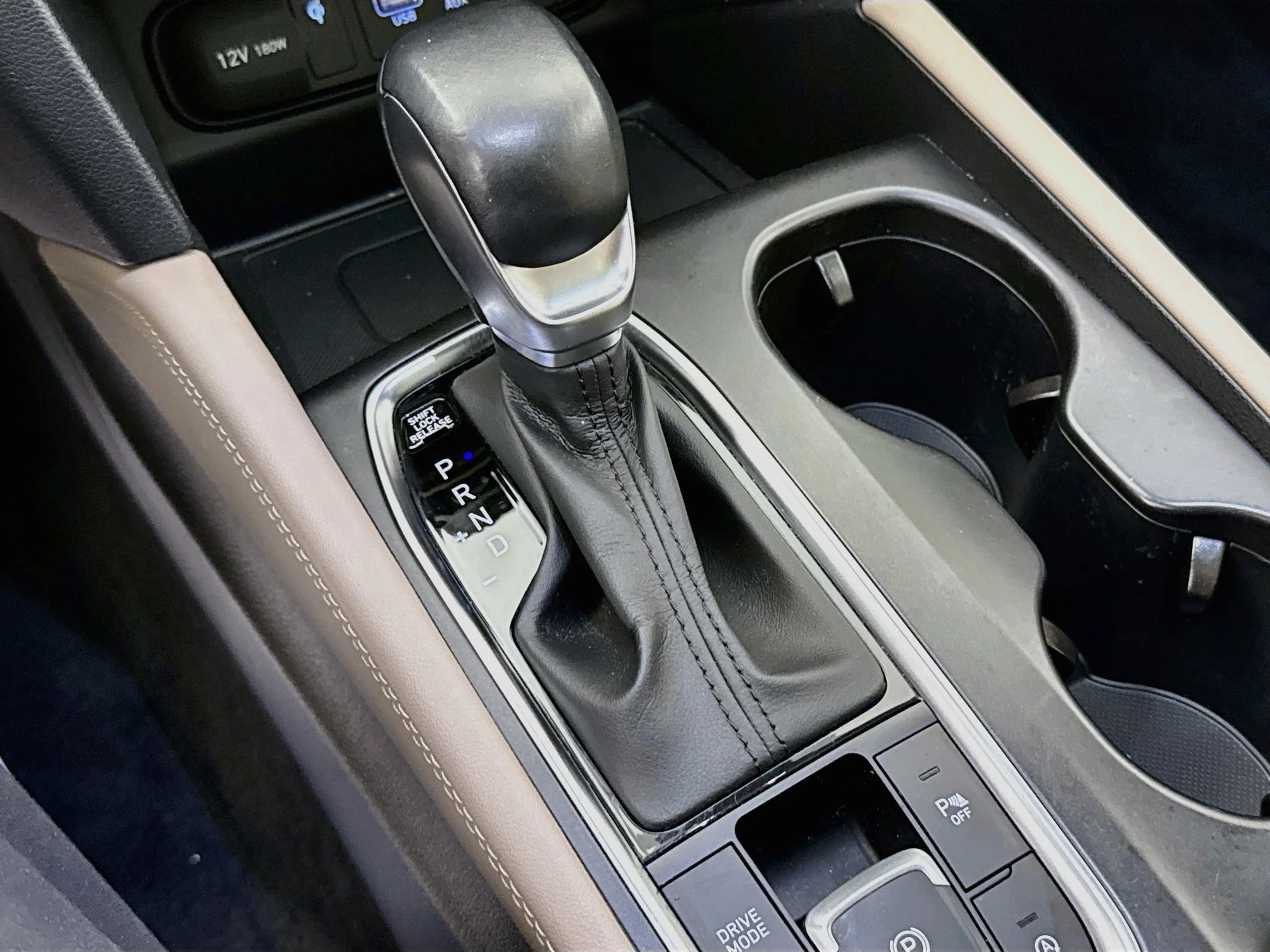 Used 2020 Quartz White Hyundai SEL image 18
