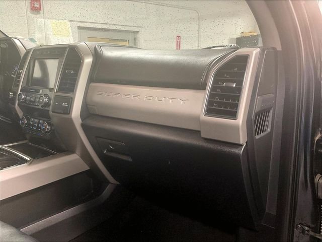 Used 2019 Black Ford Lariat image 13