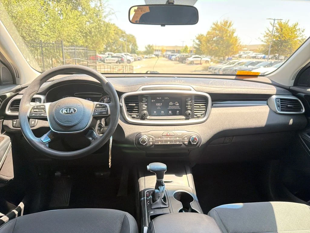 Used 2020 Gray Kia LX image 29