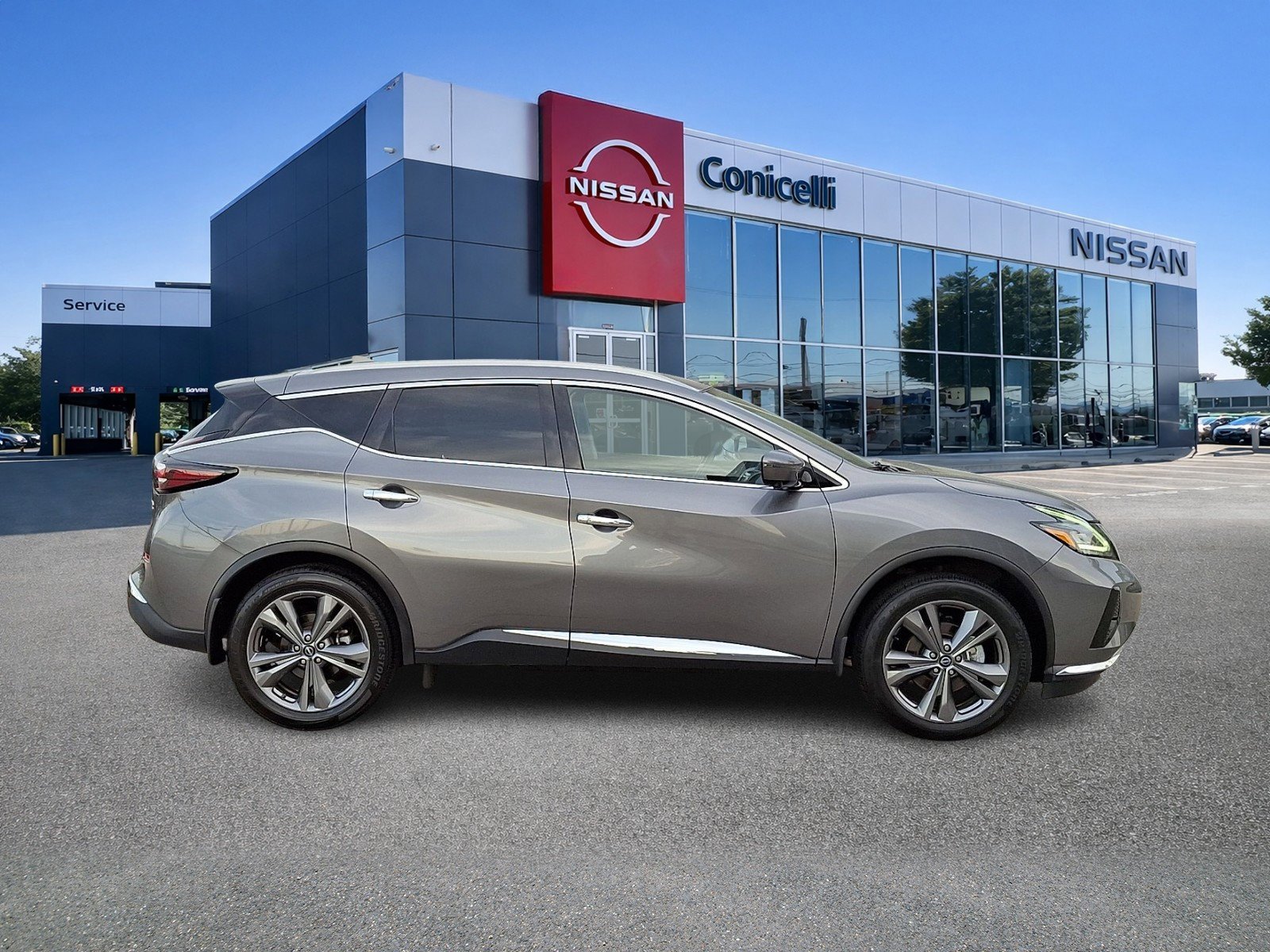 Used 2023 Gun Metallic Nissan Platinum image 6