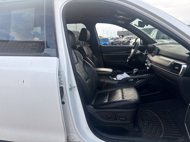 Used 2024 White Kia SX-Prestige X-Line image 20