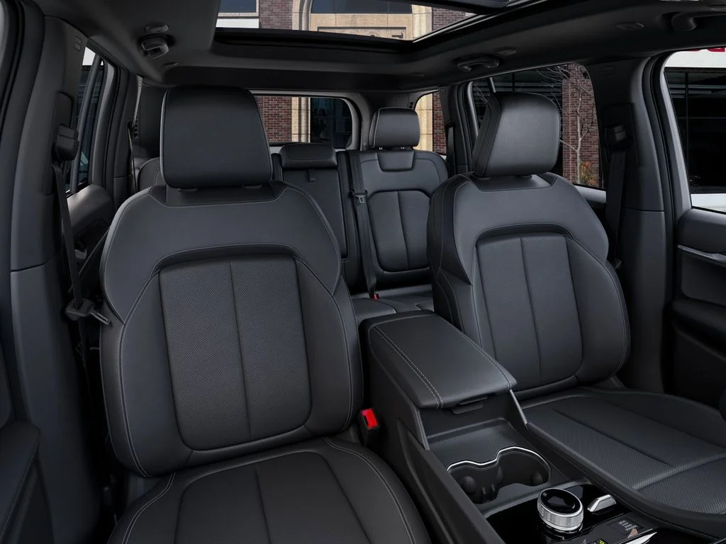 New 2026 Bright White Clear-Coat Exterior Paint Jeep Limited Reserve image 16