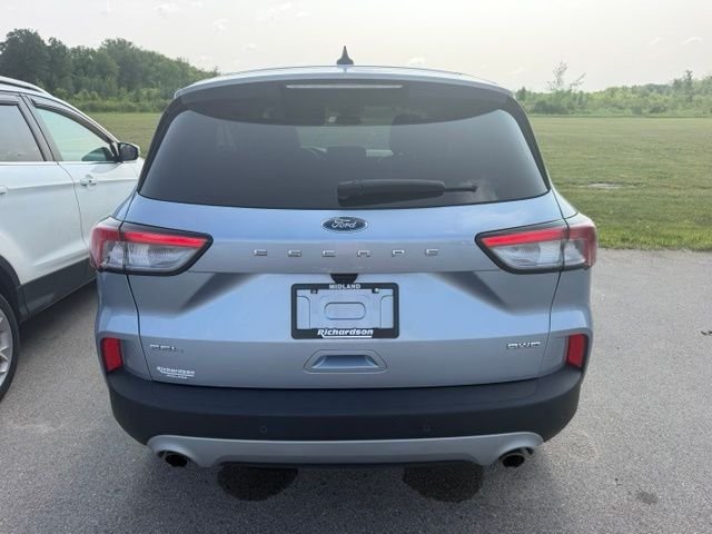 Used 2022 Blue Ford SEL image 9