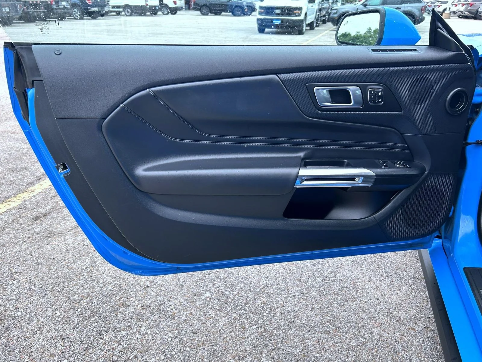 Used 2024 Blue Ford EcoBoost Premium image 9