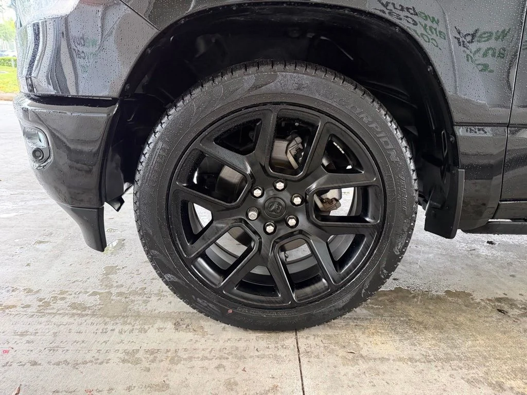 Used 2023 Black RAM Laramie image 15