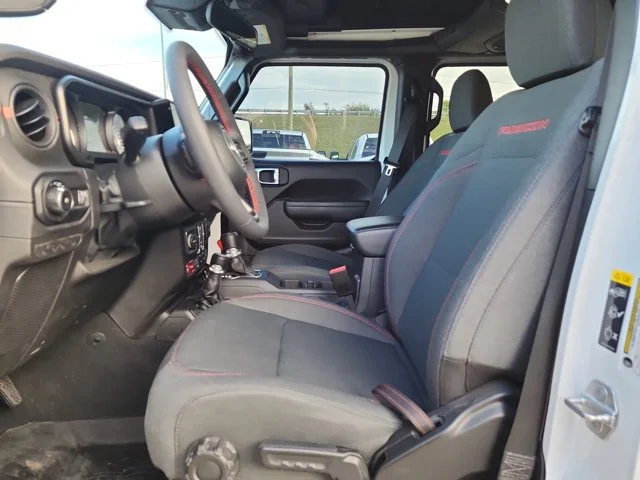 Used 2024 White Jeep Rubicon image 9