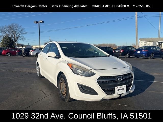 Used 2016 Hyundai Elantra GT Base with VIN KMHD35LH6GU318064 for sale in Council Bluffs, IA