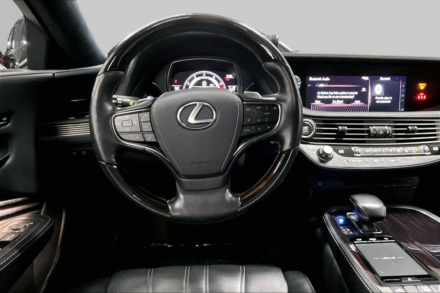 Pre-Owned 2018 Lexus LS 500