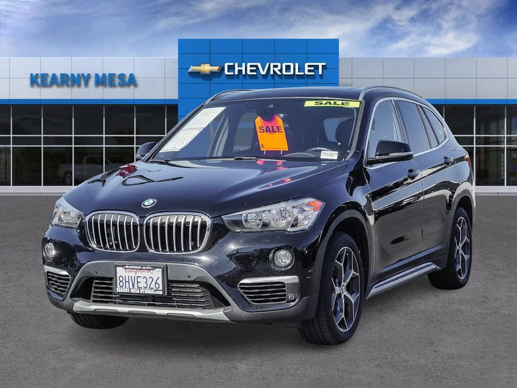 Used 2019 Black BMW xDrive28i image 3