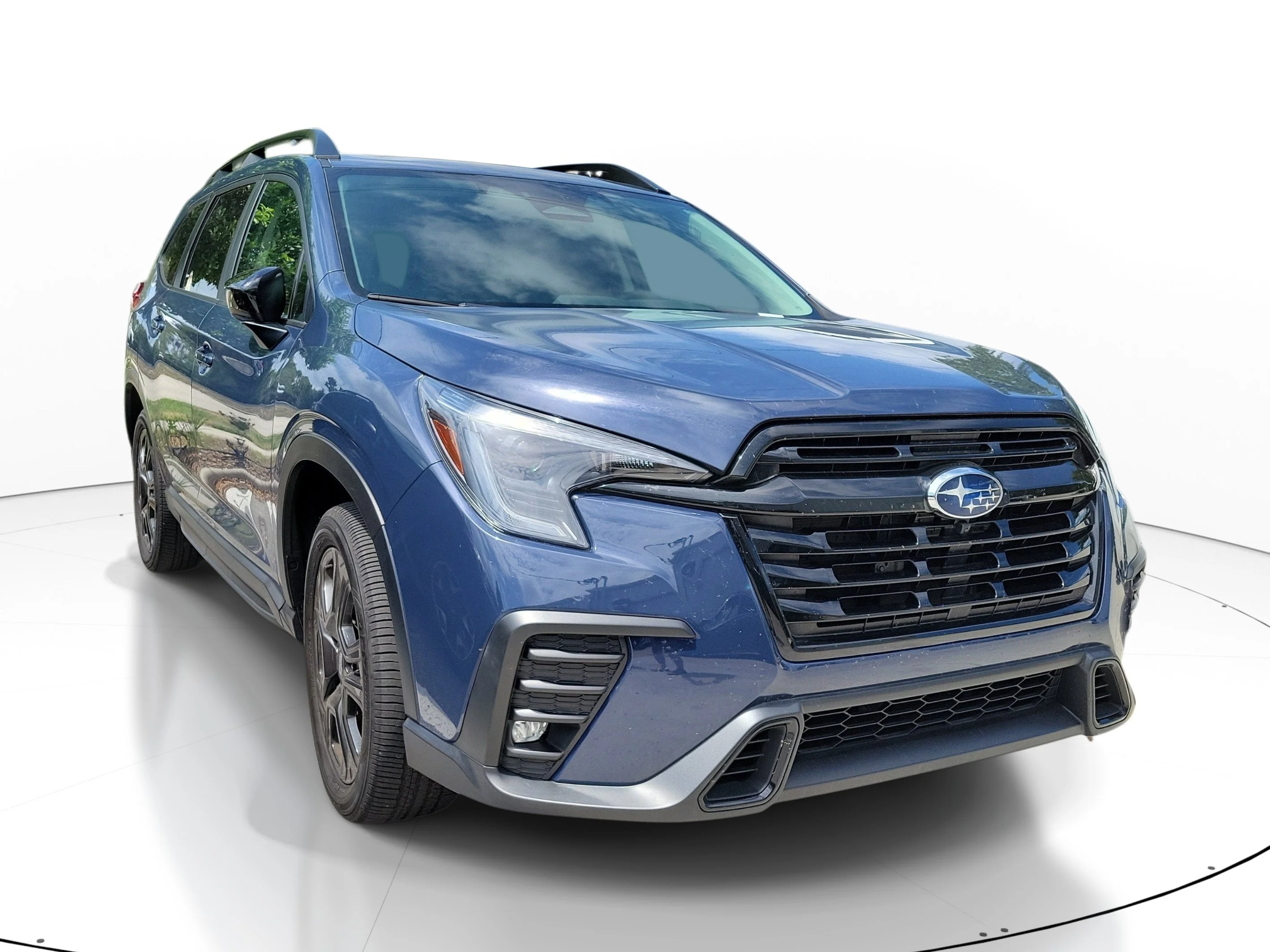 Used 2025 Cosmic Blue Pearl Subaru Onyx Edition Touring image 1