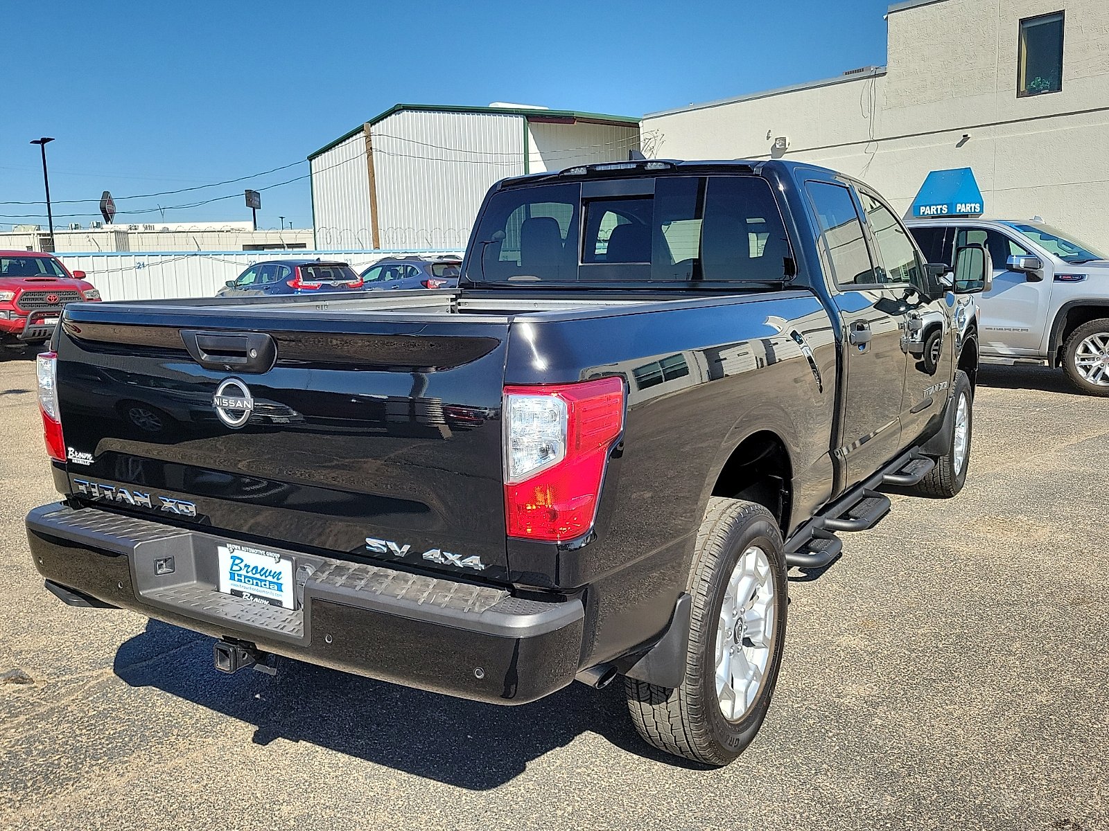 2024 Nissan Titan XD SV - Photo 10