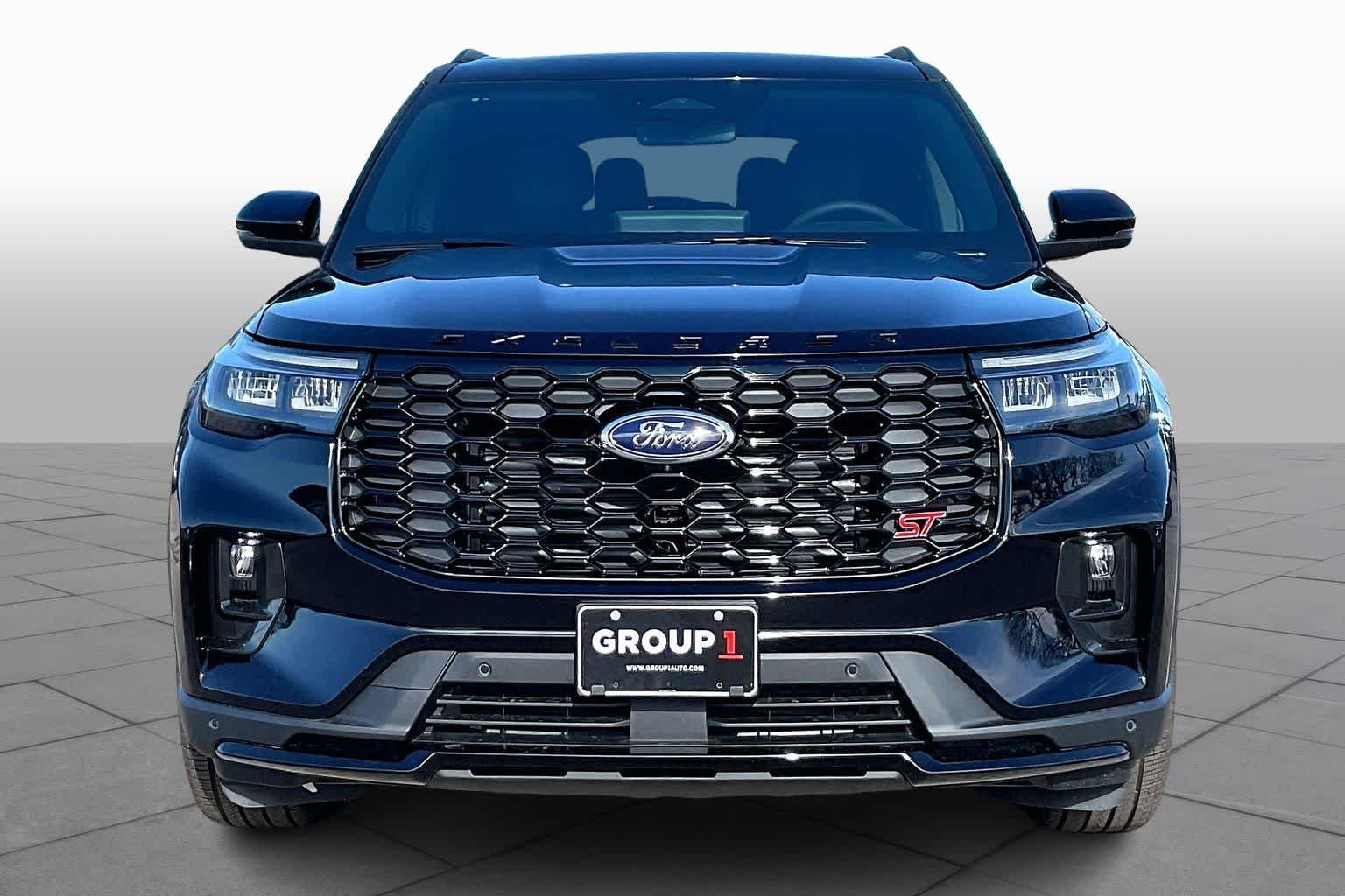 New 2026 Agate Black Metallic Ford ST image 3