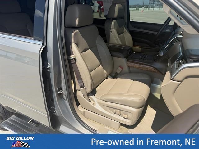 Used 2017 Pepperdust Metallic Chevrolet Premier image 10