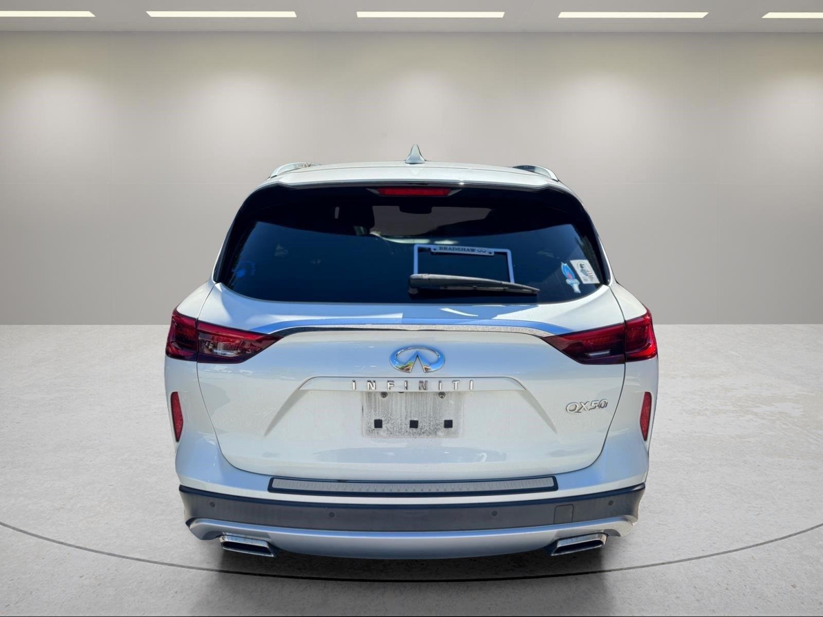 Used 2021 Majestic White INFINITI SENSORY image 5