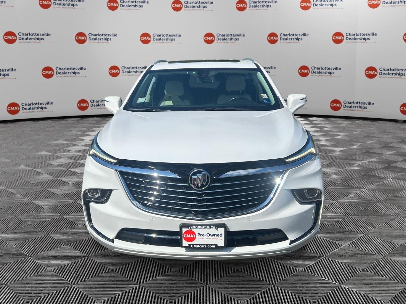 Used 2023 Summit White Buick Essence image 8