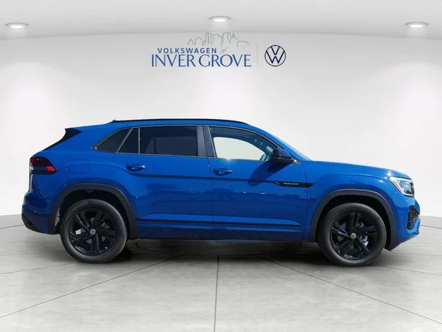 Certified Used 2026 Blue Volkswagen 2.0T SEL R-Line Black image 8