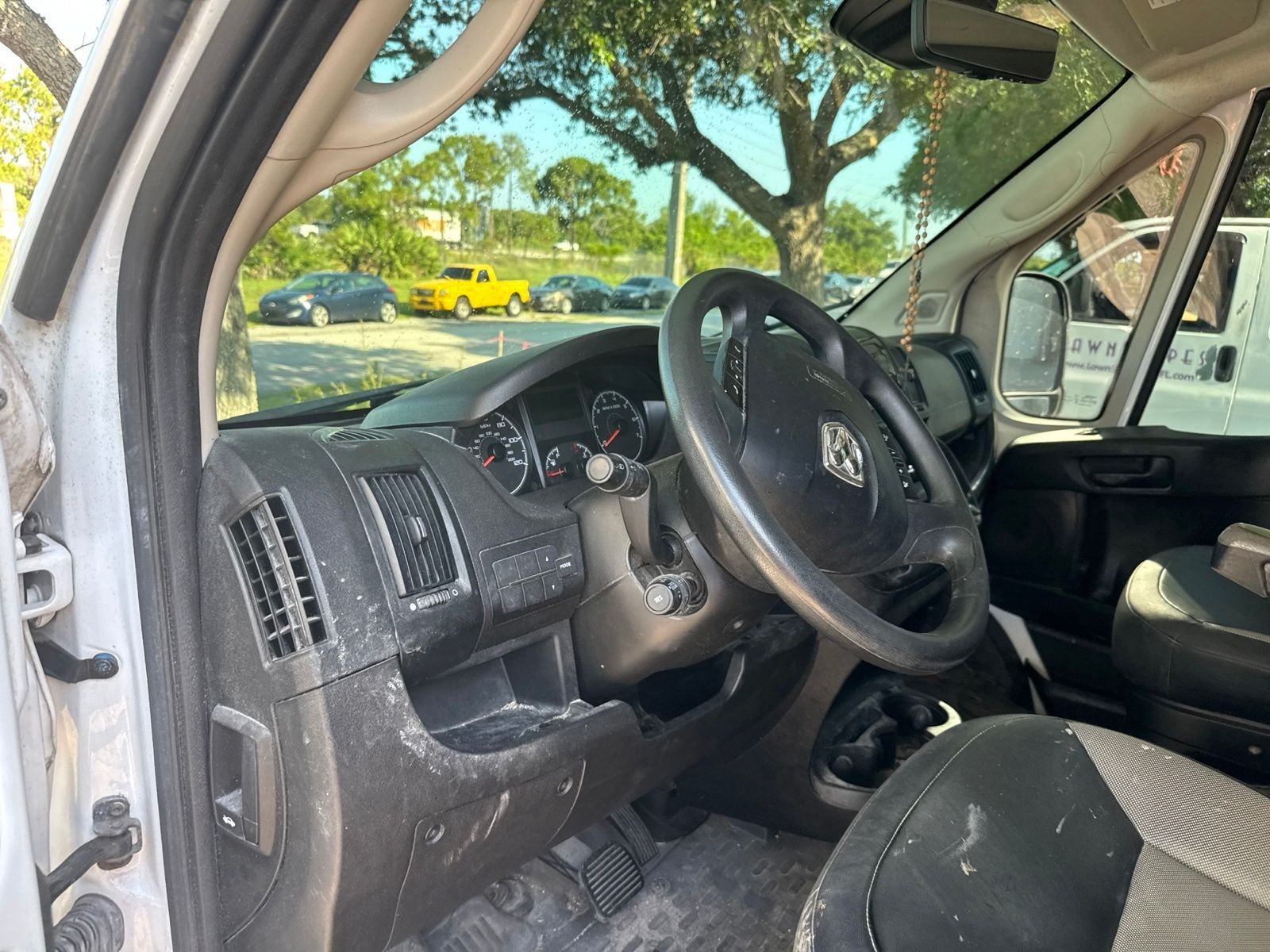Used 2021 White Ram High Roof image 9
