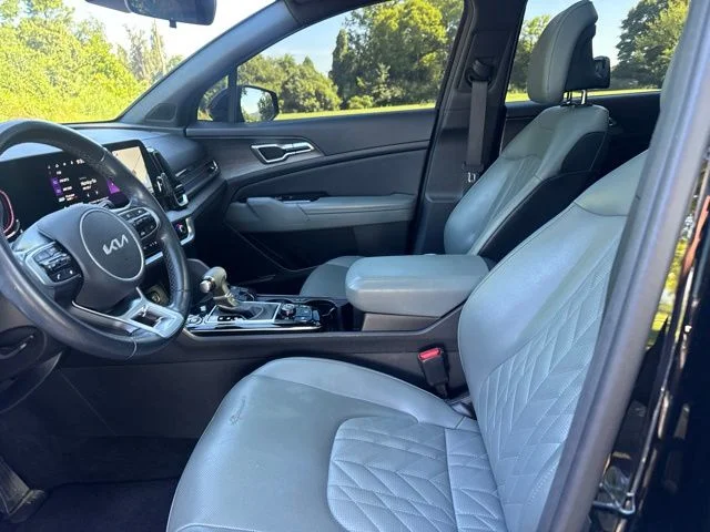 Used 2023 Black Kia X-Line image 17