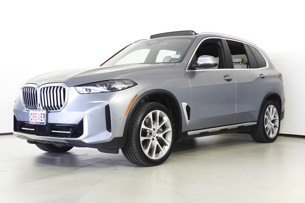 Used 2024 Skyscraper Gray Metallic BMW sDrive40i image 2