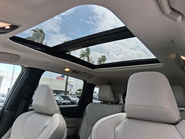 New 2027 BLACK OBSIDIAN INFINITI Pure FWD image 19
