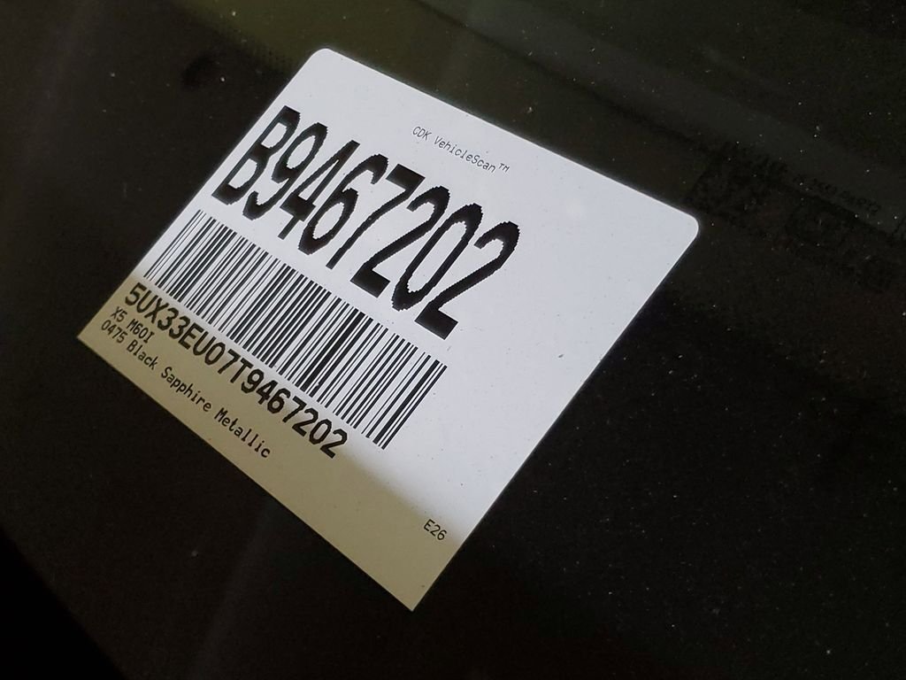 New 2026 Black Sapphire Metallic BMW M60i image 27