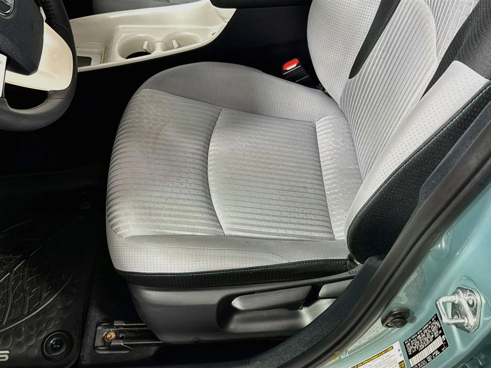 Used 2017 Beige Toyota Three image 16