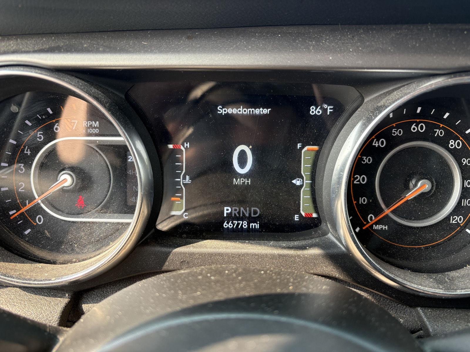 Used 2020 Sting-Gray Clearcoat Jeep Sport S image 21