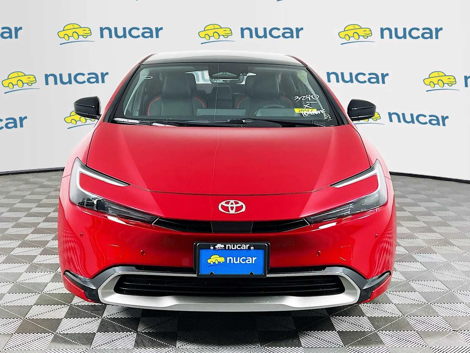 2026 Toyota Prius Plug-In Hybrid — photo 3