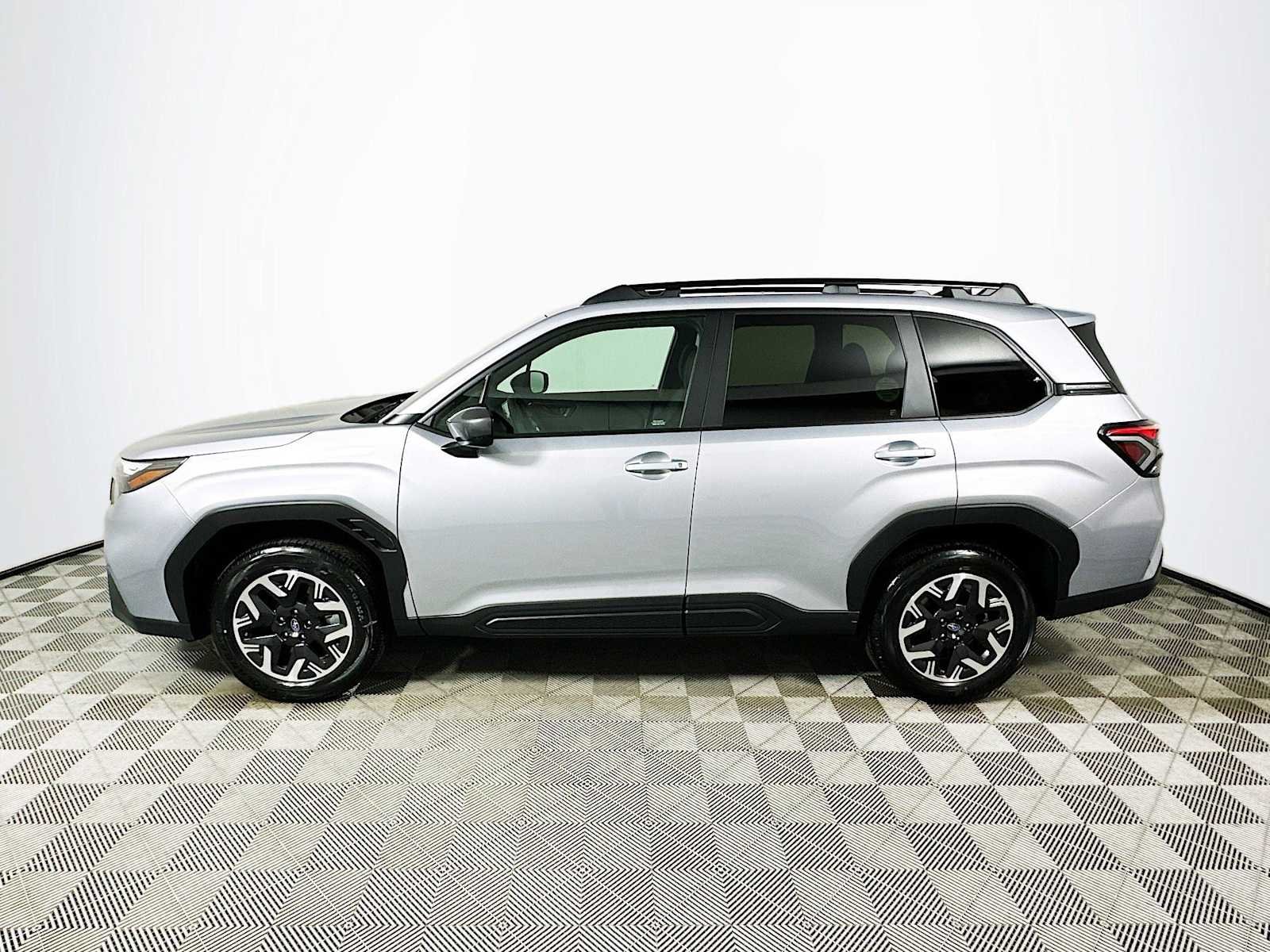 Certified Used 2026 Ice Silver Metallic Subaru Premium image 4