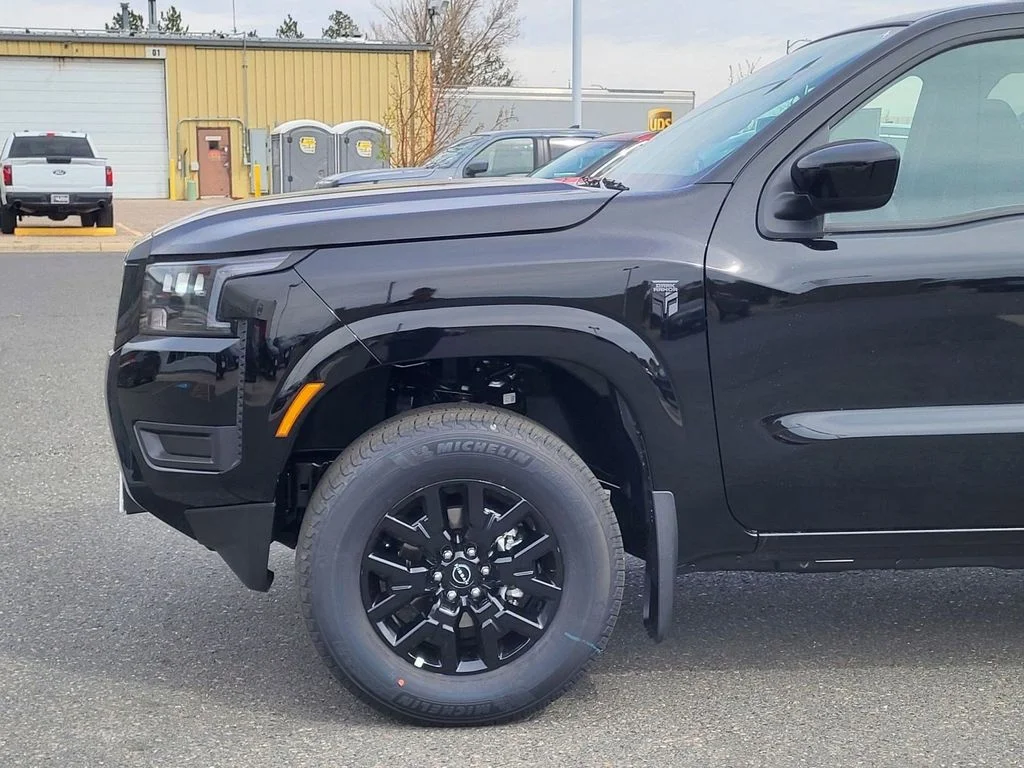 New 2026 Super Black Nissan Crew Cab SV image 6