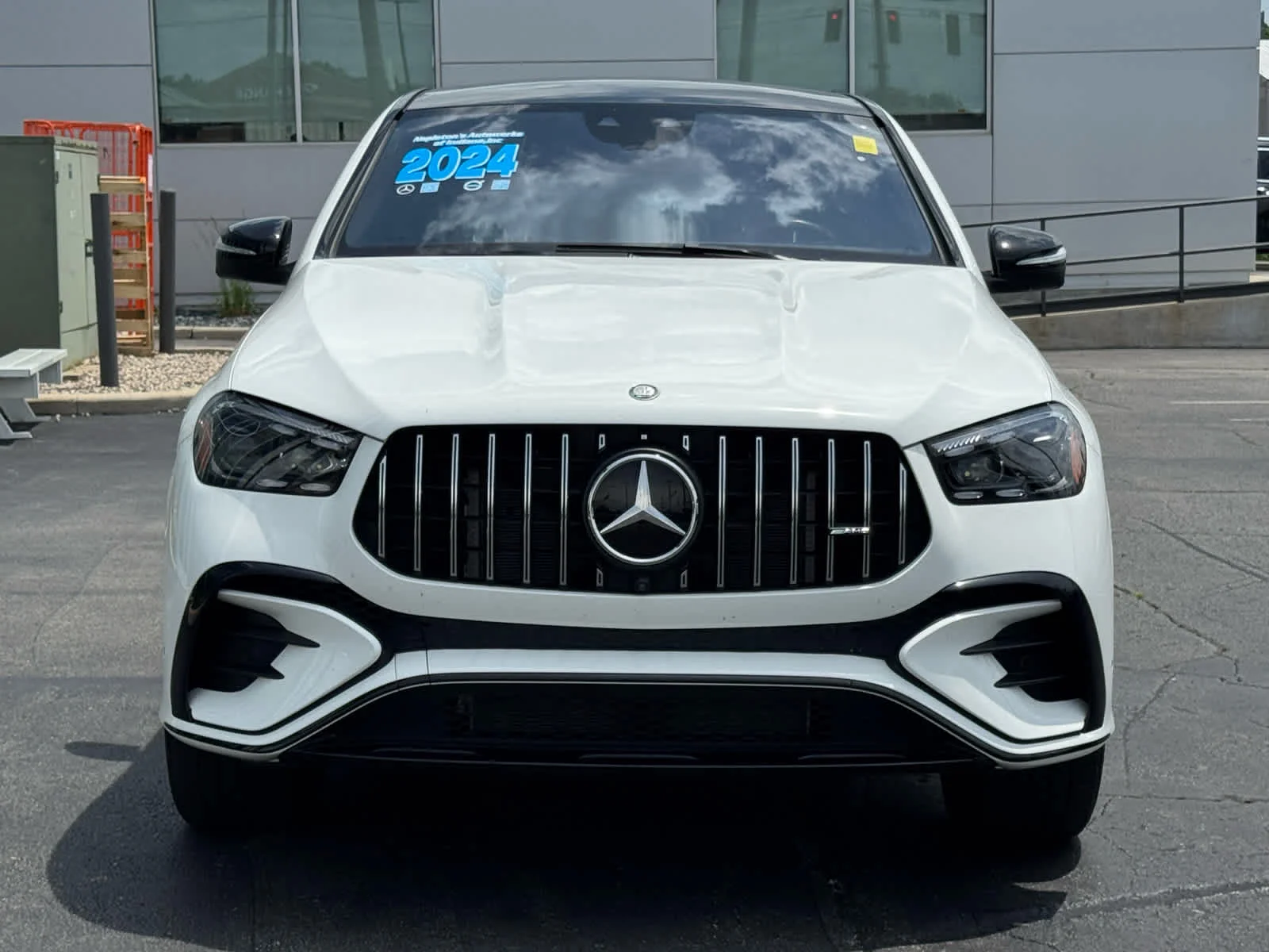 Used 2024 Polar White Mercedes-Benz AMG® GLE 53 image 3