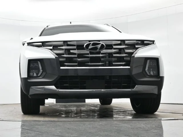Used 2022 Ice White Hyundai Limited image 25