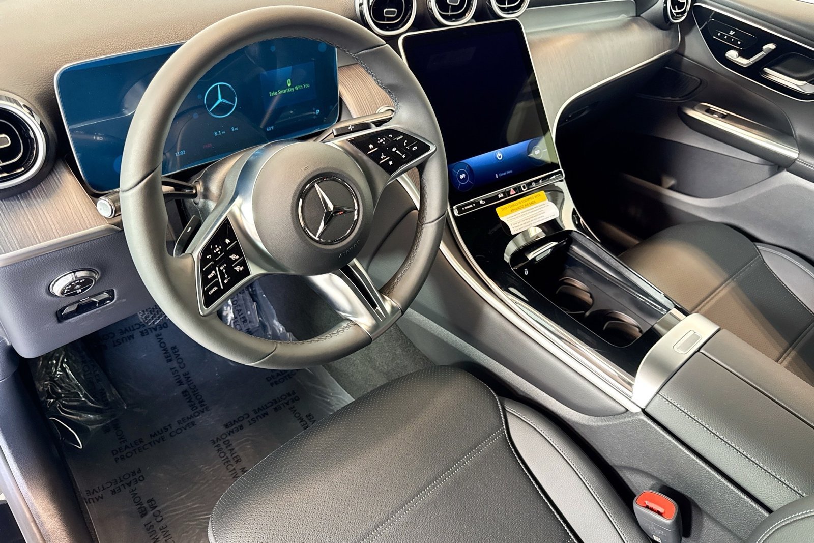 New 2026 Black Mercedes-Benz GLC 300 image 9