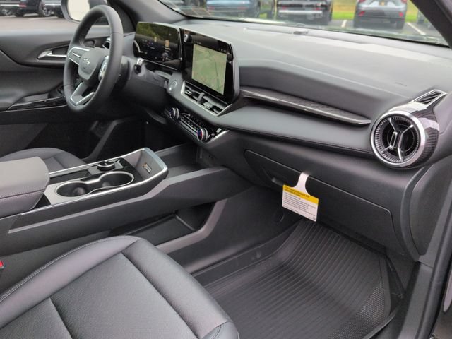 New 2026 Mosaic Black Metallic Chevrolet LT image 32