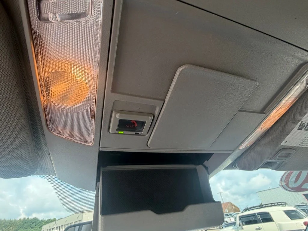 Used 2020 Silver Toyota SR image 23