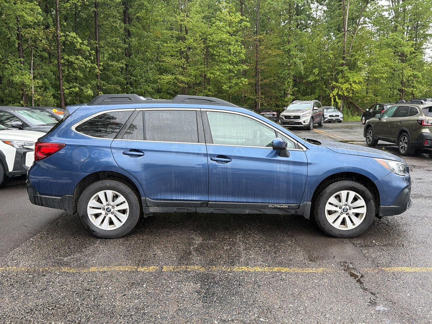 Used 2019 Abyss Blue Pearl Subaru Premium image 7