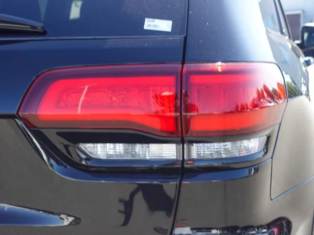 Used 2018 Black Jeep SRT image 6