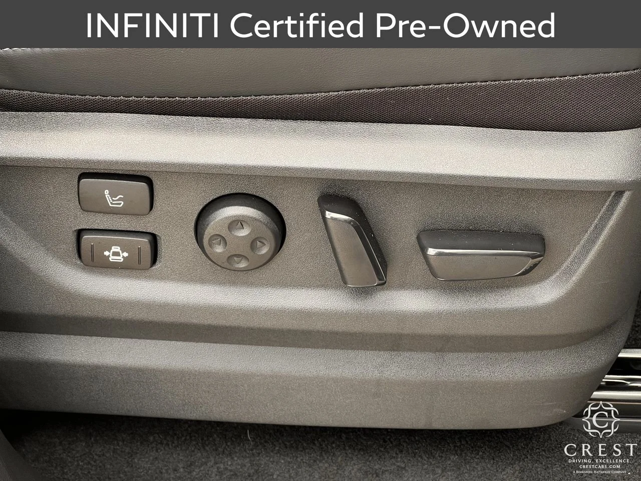 Certified Used 2026 Radiant White Black Obsidian INFINITI AUTOGRAPH image 28